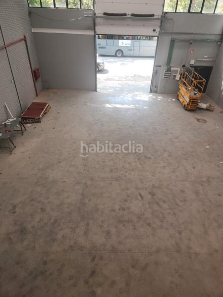 Foto 64b2c0bc-34fd-4e11-bc02-3ae806e689ba. Affitto capannone industriale in Centre Hospitalet de Llobregat (L´)