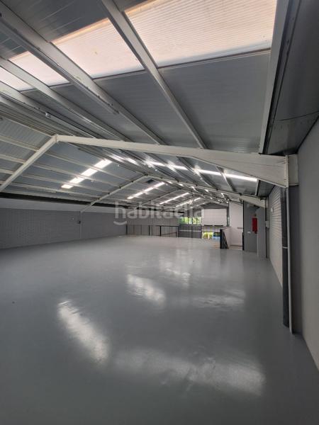 Foto 4fe2fdce-1dd5-4ec5-b179-25a351fb809c. Lloguer nau industrial a Centre Hospitalet de Llobregat (L´)