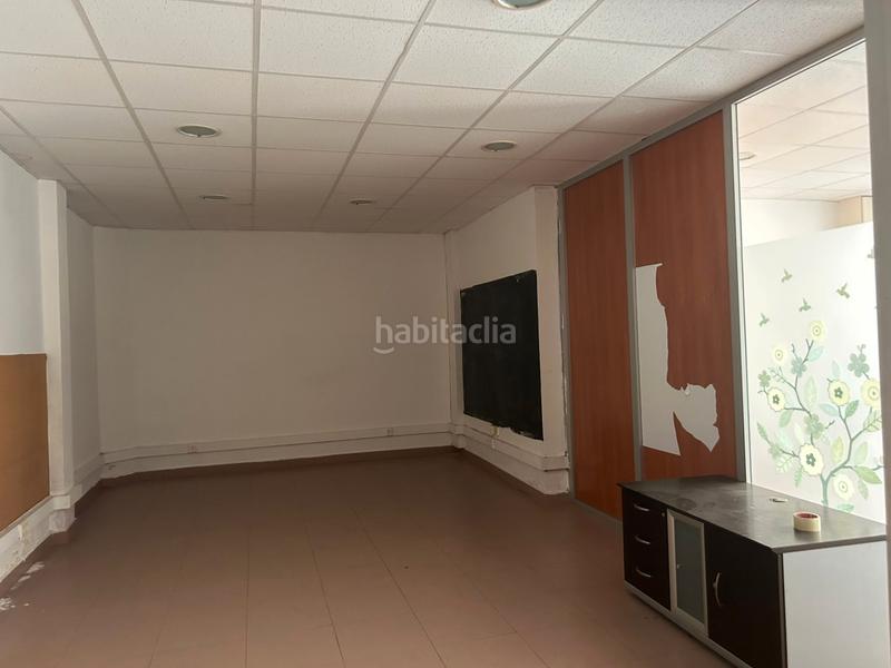 Foto 3ff5577e-93d6-455f-8d1a-c2db8c028b77. Alquiler local comercial en Centre-Estació Gavà
