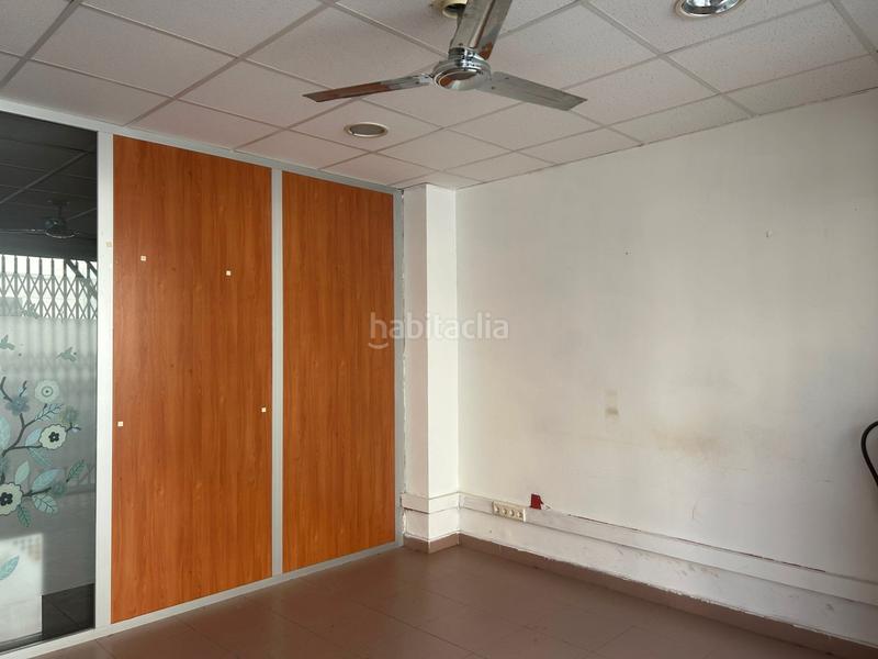 Foto 6e1fb360-e0fe-42d1-8b99-6bc18b993890. Alquiler local comercial en Centre-Estació Gavà