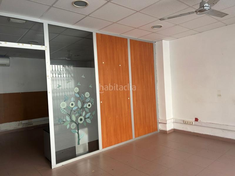 Foto 85b4b2ed-212d-4ada-8dd1-d3c328840816. Alquiler local comercial en Centre-Estació Gavà