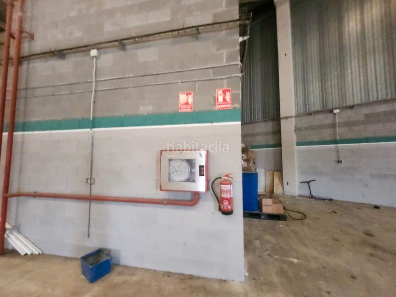 Foto 214fd5cb-eb9f-48cf-9766-faff82eccc4b. Alquiler nave industrial en Zona Industrial Rubí