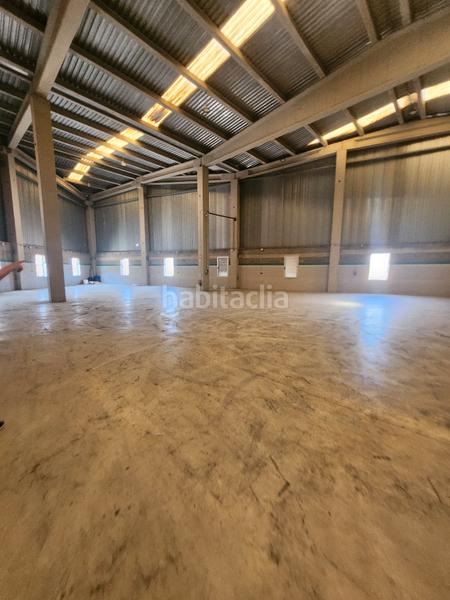 Foto 5d2bd7f2-1646-4e2c-b994-9c175199694a. Alquiler nave industrial en Zona Industrial Rubí