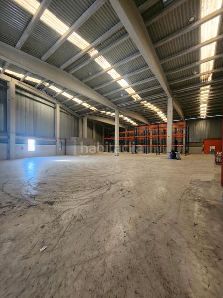 Foto ff548ad9-951a-4e68-9a72-fa35aacd5d39. Alquiler nave industrial en Zona Industrial Rubí