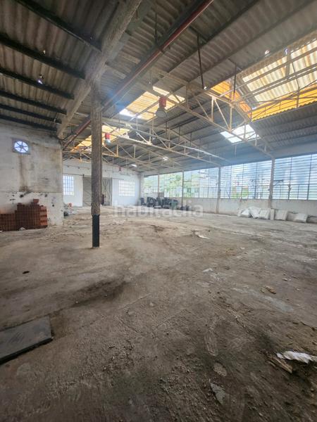 Foto d53f3cd9-70f0-439d-9118-9e37049a109b. Bâtiment à usage industriel dans Sud-Zona Industrial Castellar del Vallès