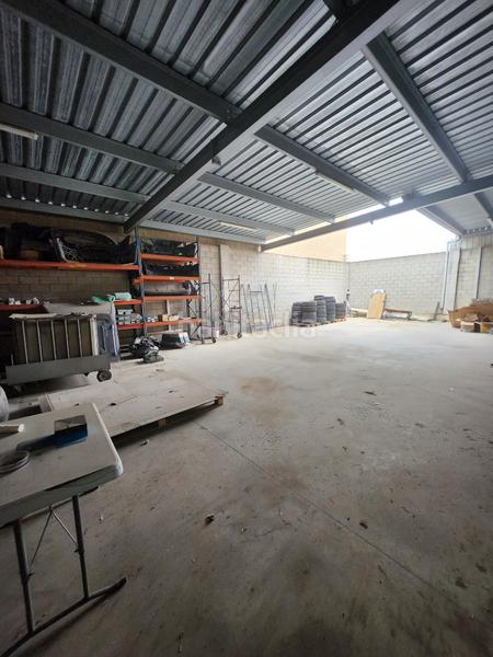 Foto 02507408-f87e-43e4-a39c-b15fd5b504d8. Affitto capannone industriale in Sant Esteve Sesrovires