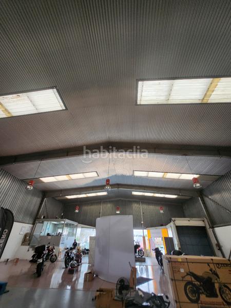 Foto b898991a-d0da-4169-af9c-e923432a62ae. Affitto capannone industriale in Sant Esteve Sesrovires