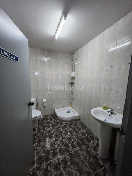 Foto eb035ad5-2f0b-4681-9e89-bfa17dd1798e. Affitto capannone industriale in Sant Esteve Sesrovires