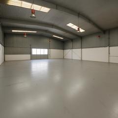 Nave industrial en Sant Esteve Sesrovires