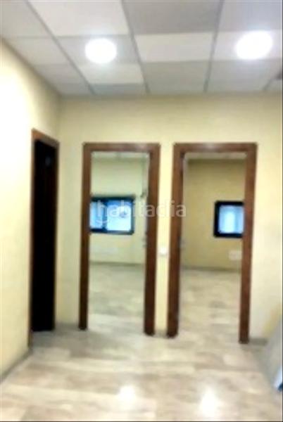 Foto 833129d7-36a4-48f8-be8a-996a2fbf8186. Rent industrial building in Gava Mar Gavà