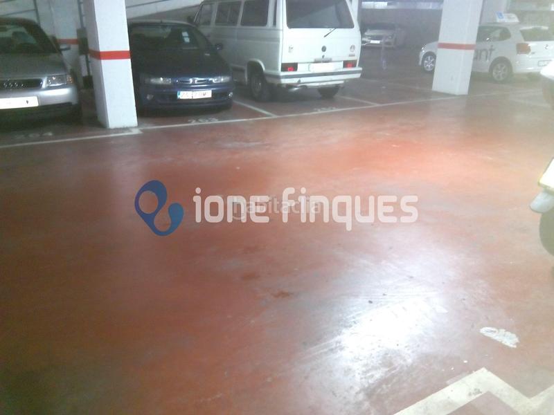 Foto aae59903-53dd-477b-a6f5-31f4bd174705. Aparcament cotxe a Concòrdia Sabadell