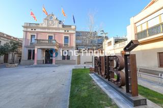 Pis a La Serreta. Ione finques ofrece