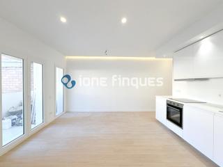 Pis a Progrés. Ione finques ofrece