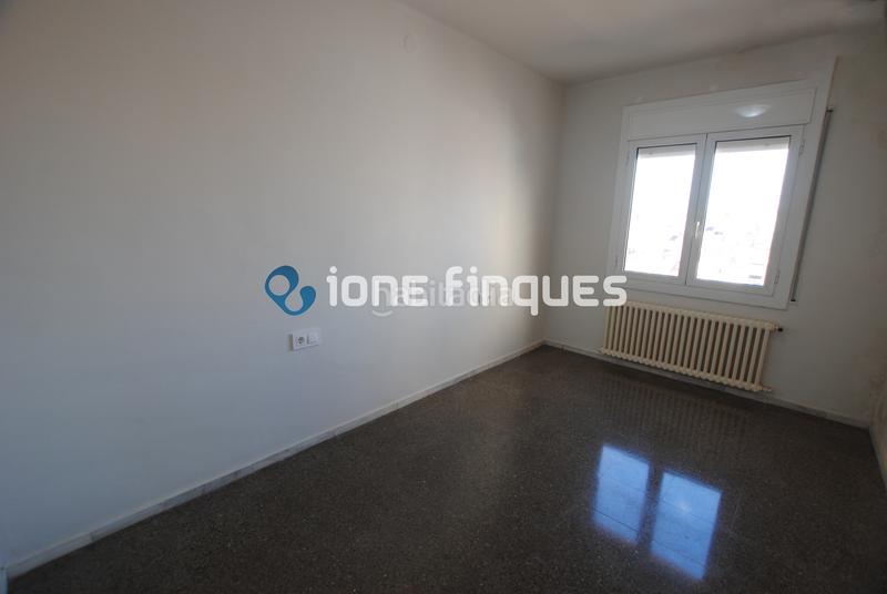 Foto b9d3fbe6-772b-4e3b-b0aa-7c2be7d69cbc. Piso ione finques ofrece en Sol i Padrís - Sant Oleguer Sabadell