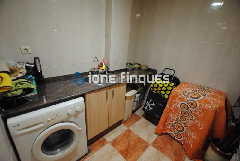 Foto d8eb5ce3-9daa-40b8-acfc-a56f8cb85e74. Appartement avec chauffage parking dans Covadonga Sabadell