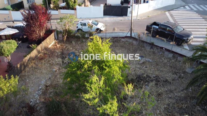 Foto 970f2b89-14bf-4943-bd6a-b3fb779aeabe. Terreny residencial a Nou Vendrell Vendrell (El)