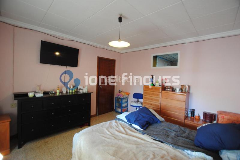 Foto 3bb4af7b-dedc-4fba-80e6-8e3c87f0f78d. Maison jumelée avec chauffage dans Ca n'Oriac Sabadell