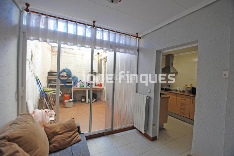 Foto 64028e22-541f-4a4f-a6c6-7dd4c1f9f85d. Maison jumelée avec chauffage dans Ca n'Oriac Sabadell