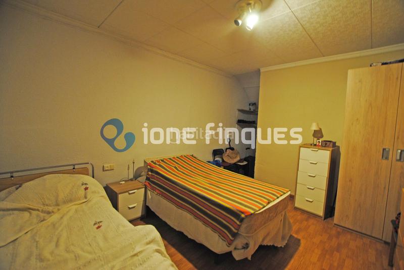 Foto 8d08916e-5cf1-4789-9ce5-e3642f335475. Maison jumelée avec chauffage dans Ca n'Oriac Sabadell