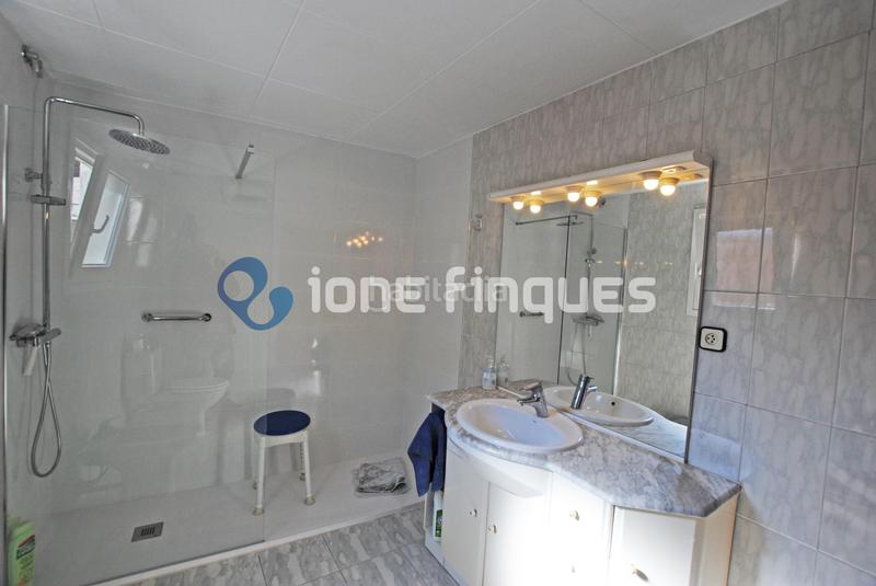 Foto a720243d-1113-4e64-b3c8-127cb081b293. Maison jumelée avec chauffage dans Ca n'Oriac Sabadell