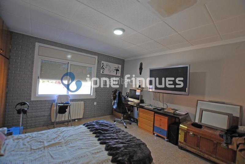 Foto cd2de3ae-67f6-4c84-b36f-e468a3e2b81a. Maison jumelée avec chauffage dans Ca n'Oriac Sabadell