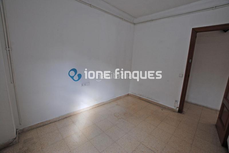 Foto 5ae59f1c-4073-4a01-bb38-39a70129b7b4. Piso ione finques ofrece en Ca n'Oriac Sabadell