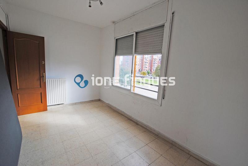 Foto 6c43138e-6204-4416-bc9b-d5a2e59ba723. Piso ione finques ofrece en Ca n'Oriac Sabadell