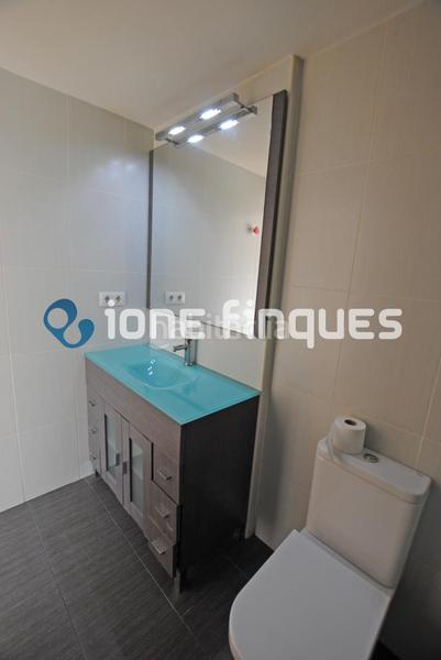 Foto 6f1f5853-c0c5-4bab-bfa7-25a8ee01a291. Piso ione finques ofrece en Ca n'Oriac Sabadell