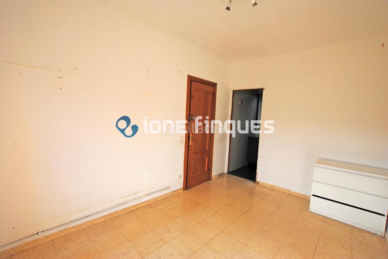 Foto b686b6ee-7d36-402b-9b22-58e44ecc0aa6. Piso ione finques ofrece en Ca n'Oriac Sabadell