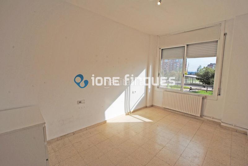 Foto dadf3b21-f44f-49e7-871b-5e9f66241f0b. Piso ione finques ofrece en Ca n'Oriac Sabadell