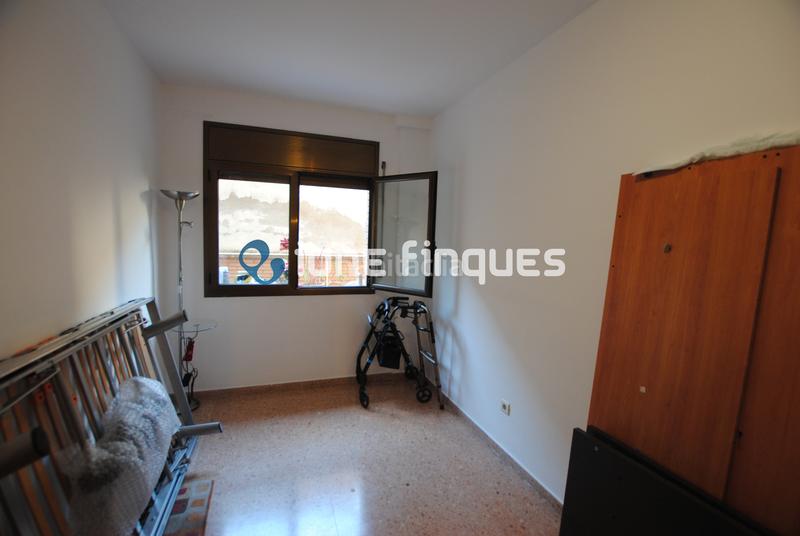 Foto 68a2afaf-5297-4fd1-b8c4-63c2d8f0c3a6. Appartamento con riscaldamento parcheggio in Centre Sabadell