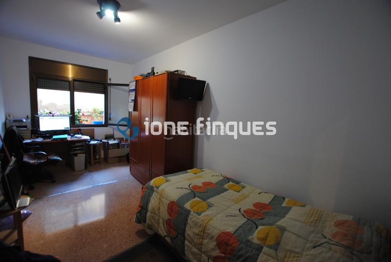 Foto cfbec5c9-3e0e-4829-ba0d-0dd50aa01242. Appartamento con riscaldamento parcheggio in Centre Sabadell