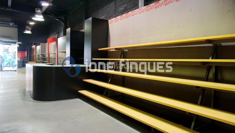 Foto d401abad-0b55-419d-91ef-a1df3d77f5ef. Local commercial dans Ca n'Oriac Sabadell