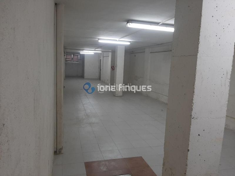 Foto d5377907-4e22-4ab1-b9c8-99afbffdd276. Local comercial ione finques ofrece en Centre Ripollet