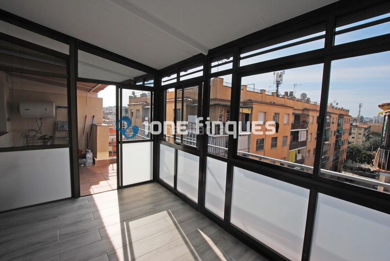 Foto ba4daa35-43dd-43b4-94bf-90710f56bdd6. Appartamento con riscaldamento in Canovelles
