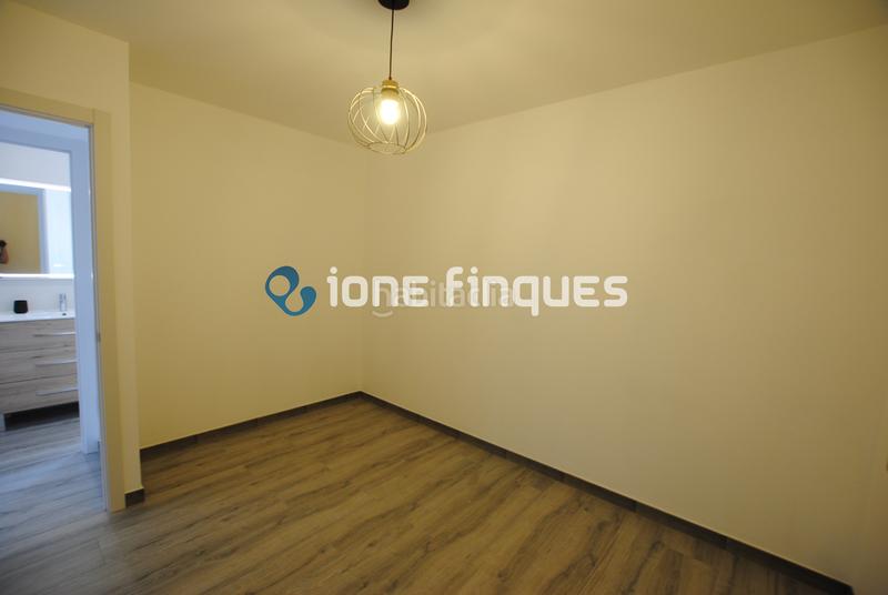 Foto e9b467ae-5e0b-4d42-96e4-8b7aa543fed2. Appartamento con riscaldamento in Canovelles