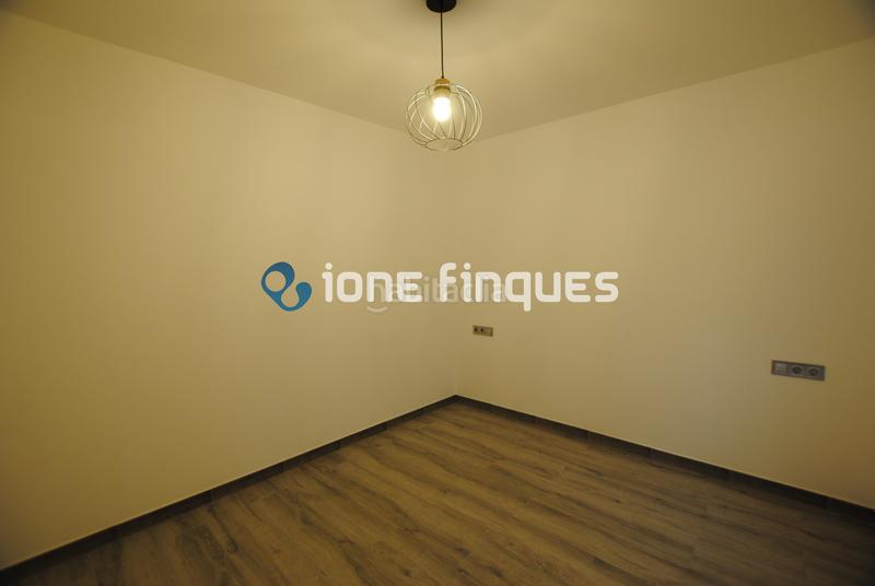 Foto ebf11564-f39f-4ff6-beaa-6cf8b32313a3. Appartamento con riscaldamento in Canovelles