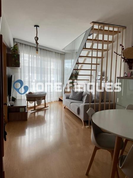 Foto 68c6c293-66e9-41c1-acfa-d809c955f775. Piso ione finques ofrece en La Serreta Rubí