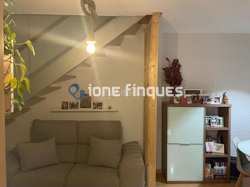 Foto b46a2079-d000-476e-8807-6f7a3e8092d3. Piso ione finques ofrece en La Serreta Rubí