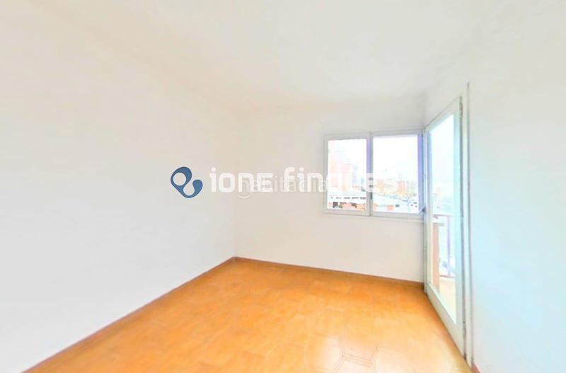 Foto 8ac7bdb3-5265-4fa1-8dd1-b462f594600b. Appartamento in Llagosta (La)