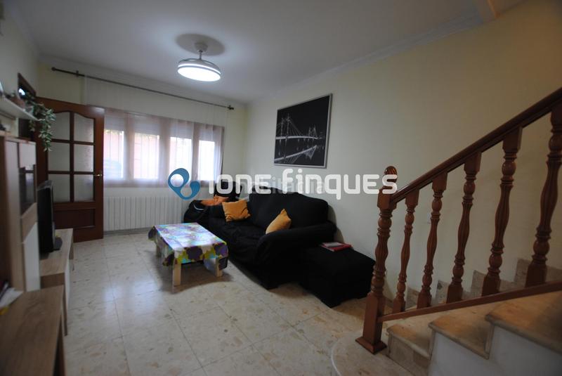 Foto 5a055cf9-8e87-4987-a1a0-45011f507f04. Chalet avec chauffage parking dans Les Fonts Sant Quirze del Vallès