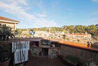 Xalet a Les Fonts. Ione finques ofrece