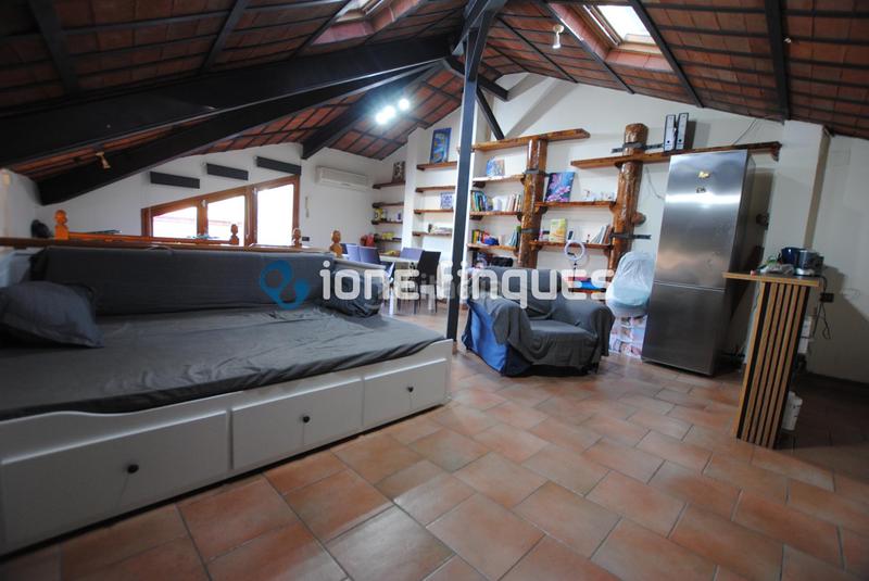 Foto cb26aef0-7a7c-4317-a9e4-c5ef59daf195. Chalet avec chauffage parking dans Les Fonts Sant Quirze del Vallès