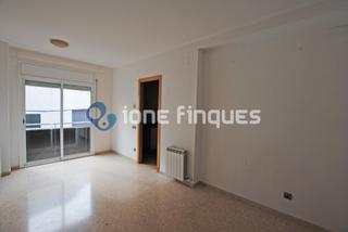Location Appartement à Ca n'Aurell. Ione finques ofrece