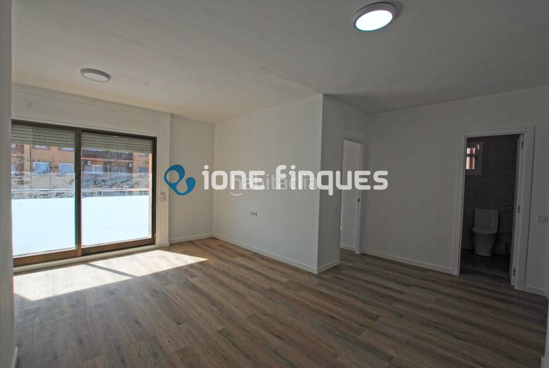 Foto b57ae32d-c395-4e50-8db1-4182c9bf9b19. Pis a Can Rull Sabadell