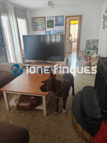 Foto 8233af68-e184-4242-87c3-40f227e65c3d. Xalet amb calefacció aparcament a Nou Vendrell Vendrell (El)