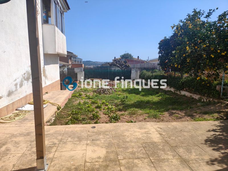 Foto a3ebab11-9ec2-43af-9aeb-13bf339e07ae. Xalet amb calefacció aparcament a Nou Vendrell Vendrell (El)