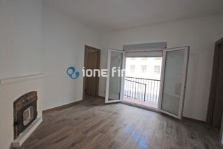 Appartement à Valldaura-Carretera de Cardona. Ione finques ofrece