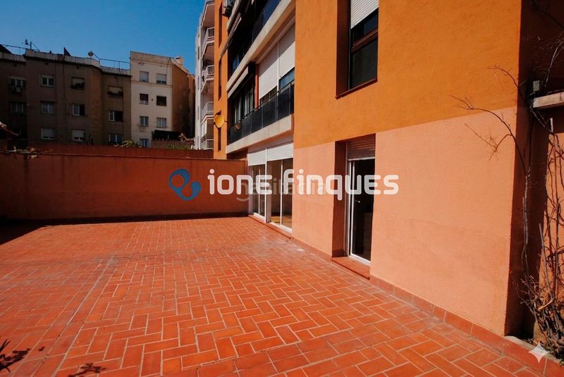 Foto 3b19ab4c-85e5-4a83-9bdc-6f52e8d0ae34. Pis amb calefacció aparcament a Sant Gervasi - Bonanova Barcelona