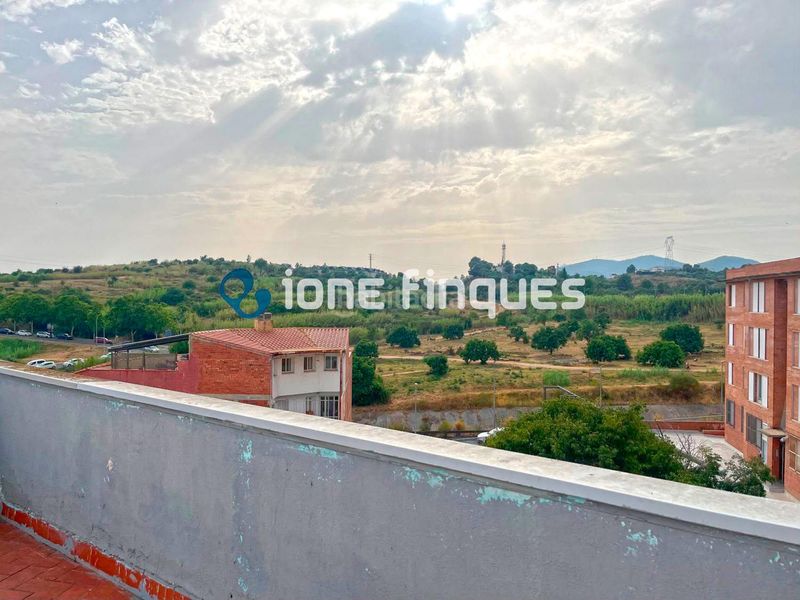 Foto fb14bd53-1097-420d-8b41-a9dddb19aa11. Pis amb calefacció a La Maurina Terrassa